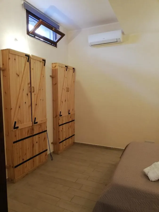 Villa Antonella Rooms Mondello Palerme 0*,